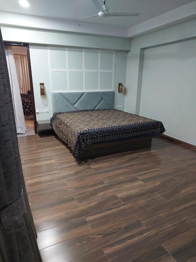 Royal Nest Premium 호텔 푸네 외부 사진